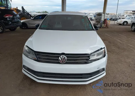2016 Volkswagen Jetta 1.8T Sport from USA, damaged, VIN 3VWD17AJXGM237176